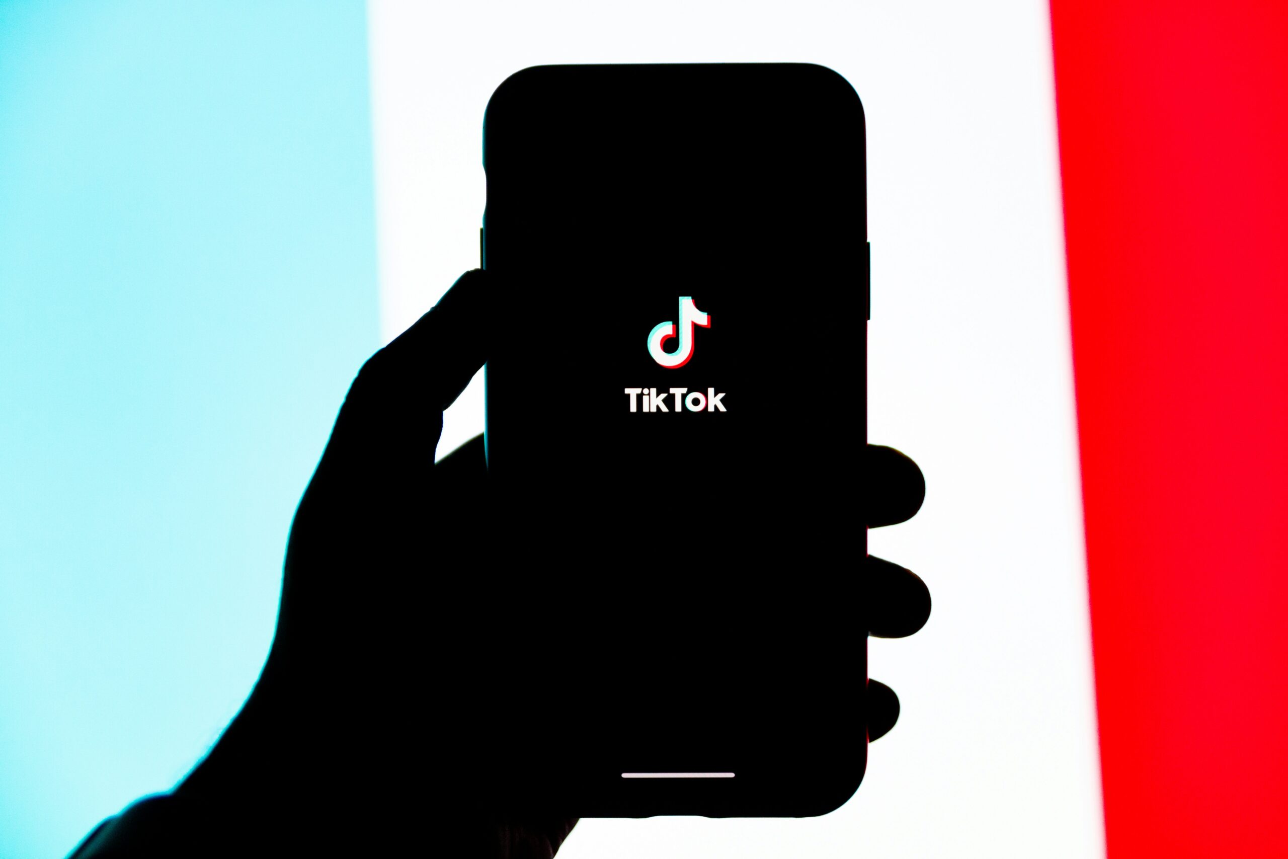 Top Strategies for TikTok Marketing Plastic Surgeons